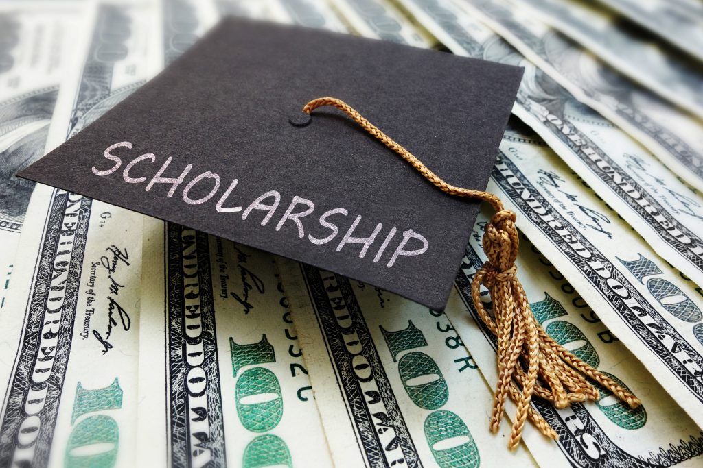 How to find and apply for College Scholarships